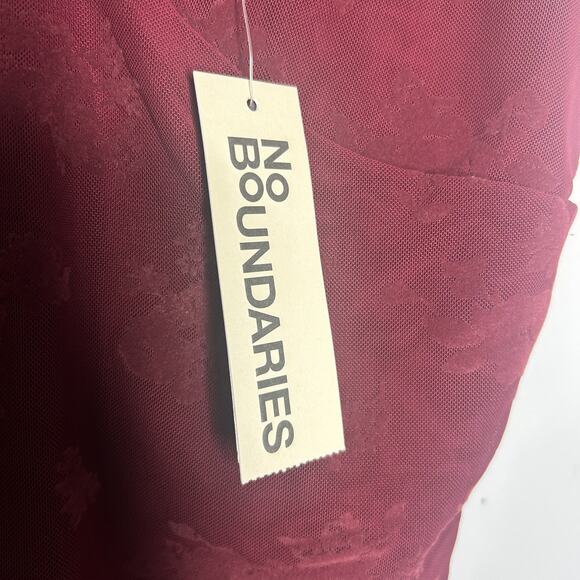 NWT Woman’s Red camisole top and maxi-length skirt No Boundaries 90s look Sm:S - Picture 14 of 16